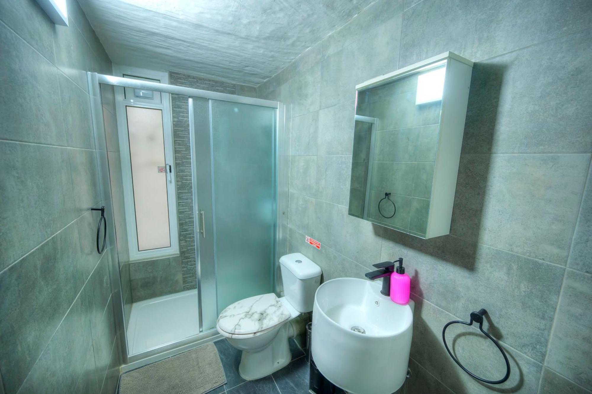 Charming 3 Storey Apartment In Valletta Centre, Ngri1-1 Exterior photo