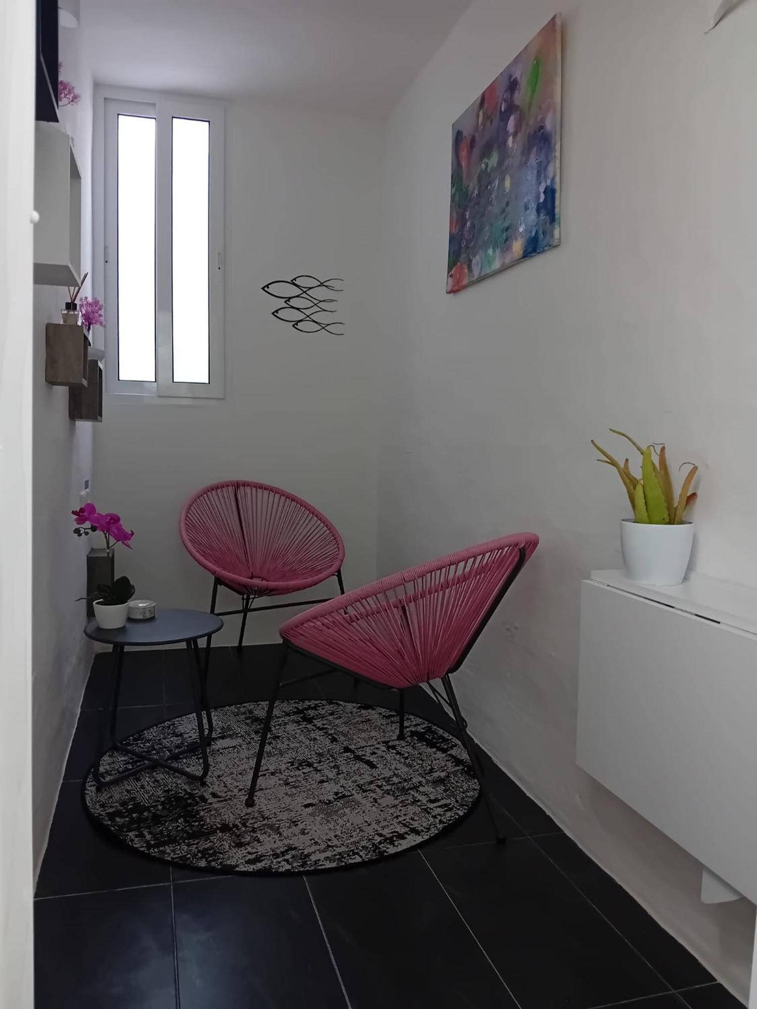 Charming 3 Storey Apartment In Valletta Centre, Ngri1-1 Exterior photo